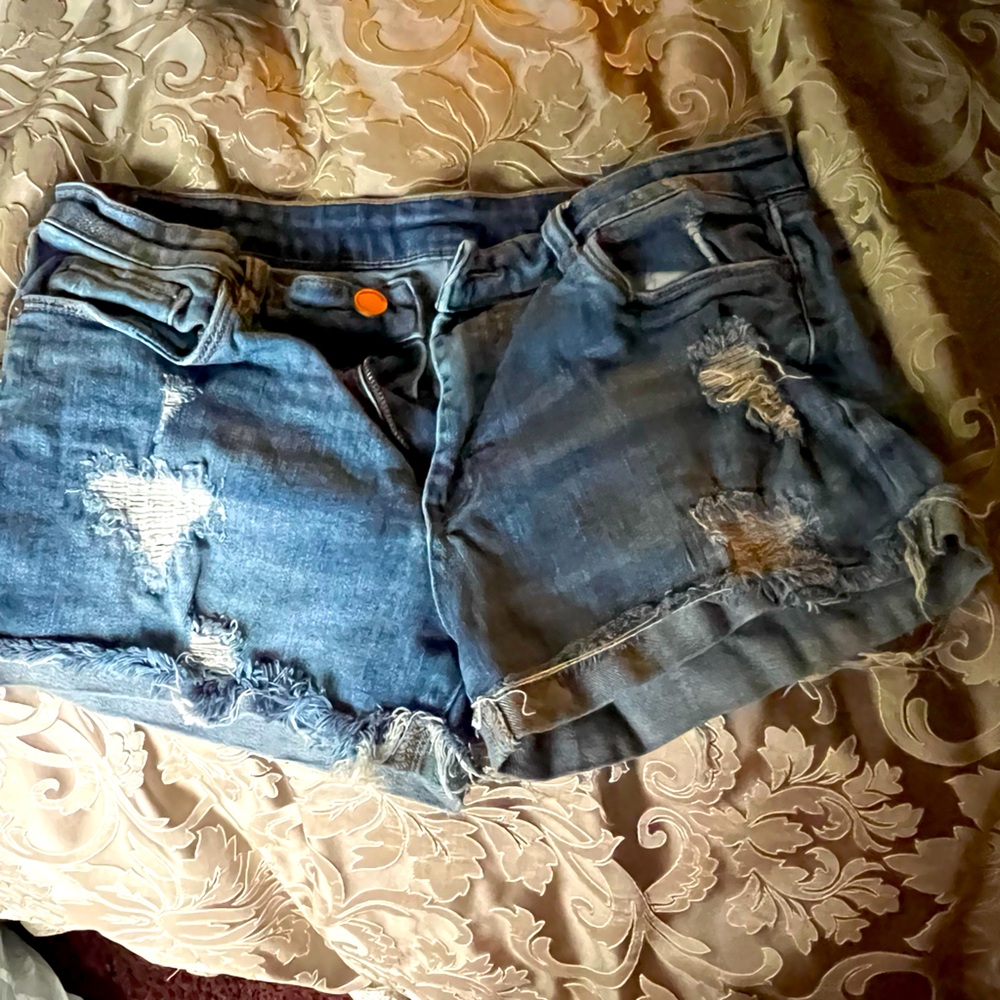 BlankNYC denim shorts